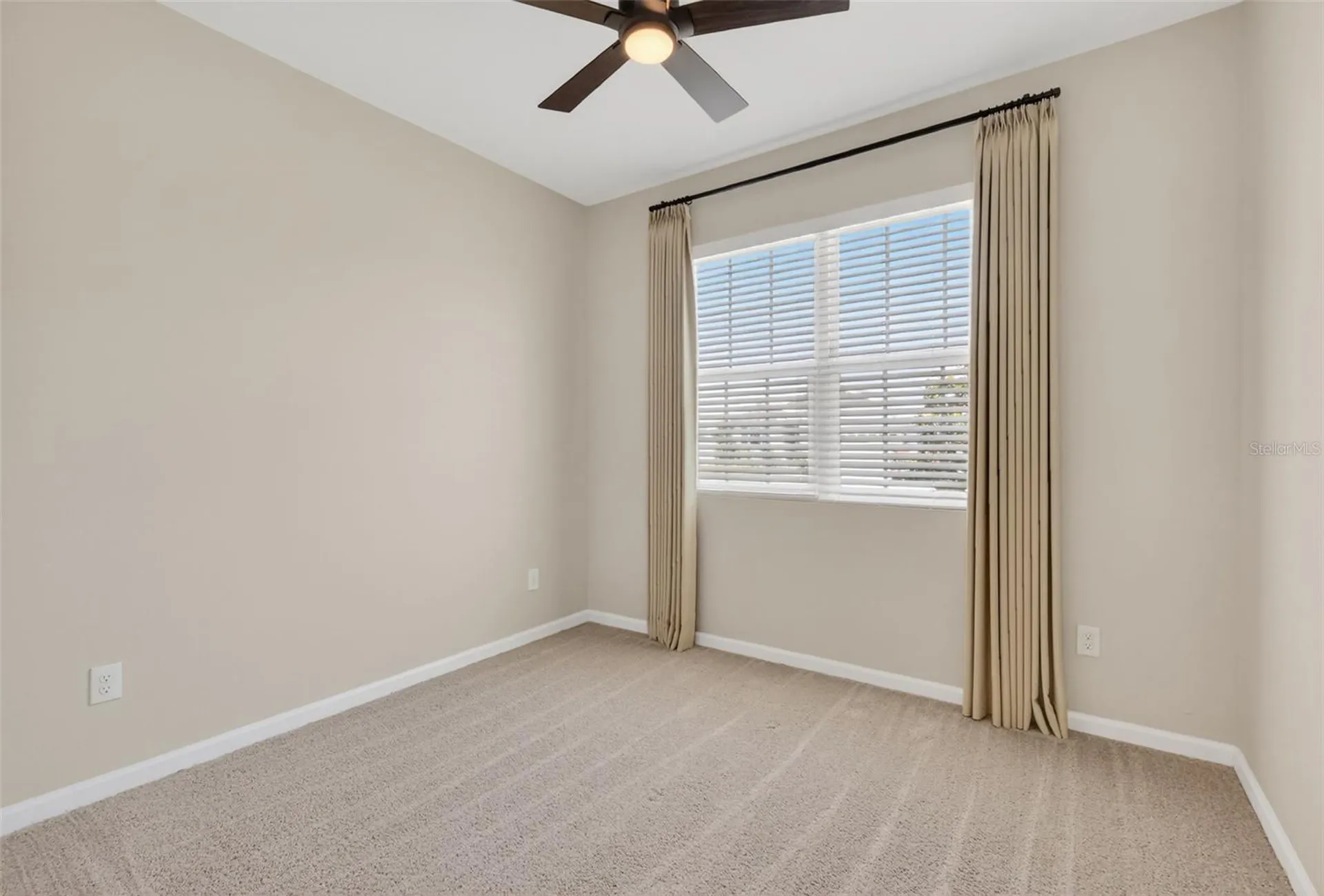 3710 Malad Way Tavares FL 32778