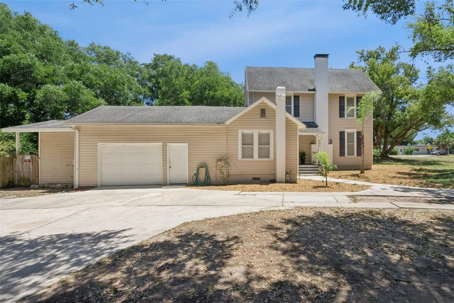 605 E Lakeview Avenue Eustis FL 32726