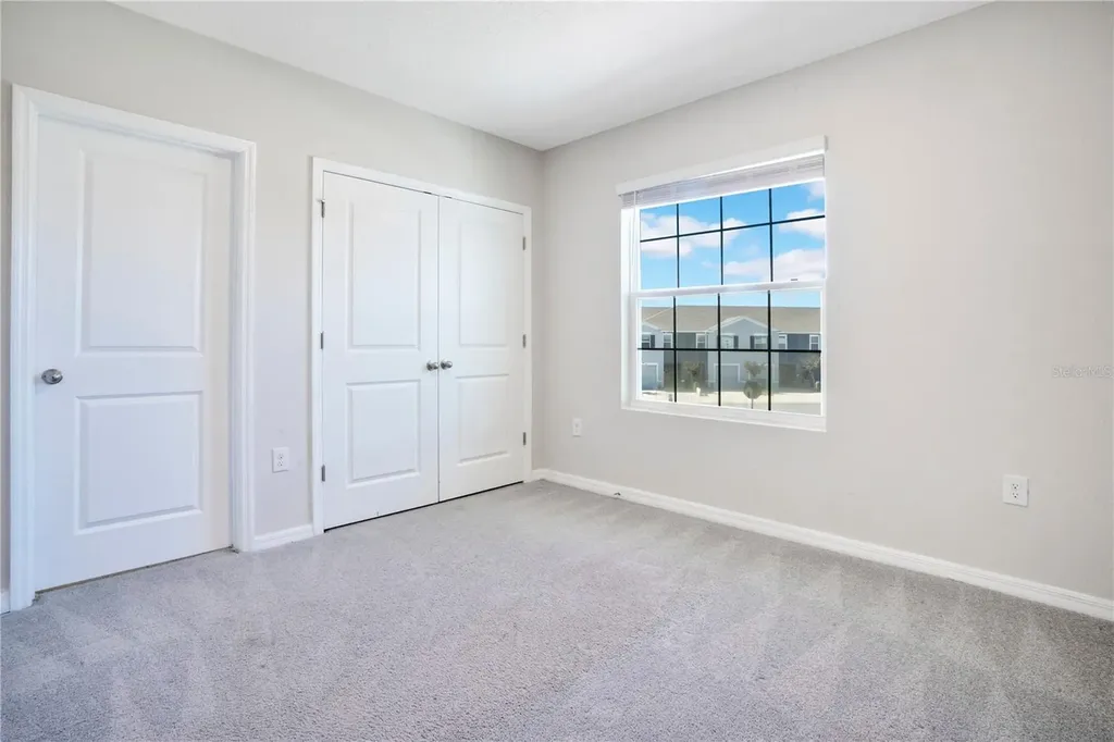 5359 Pinecone Court Wildwood FL 34785