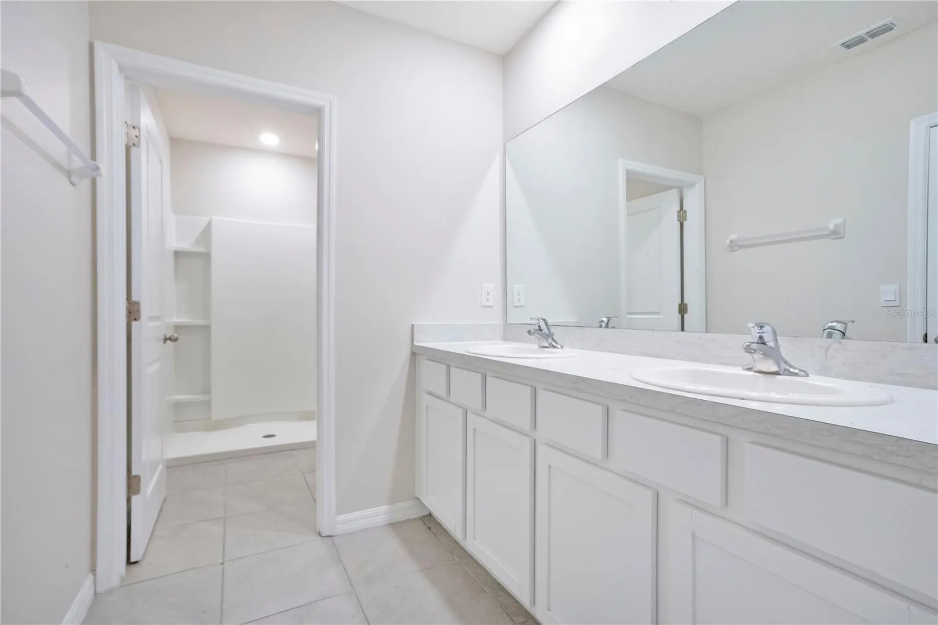 5359 Pinecone Court Wildwood FL 34785