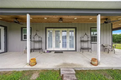 16248 SE Highway 42 Weirsdale FL 32195