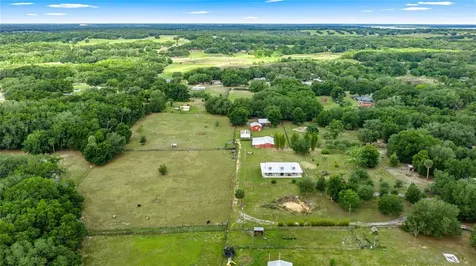 16248 SE Highway 42 Weirsdale FL 32195