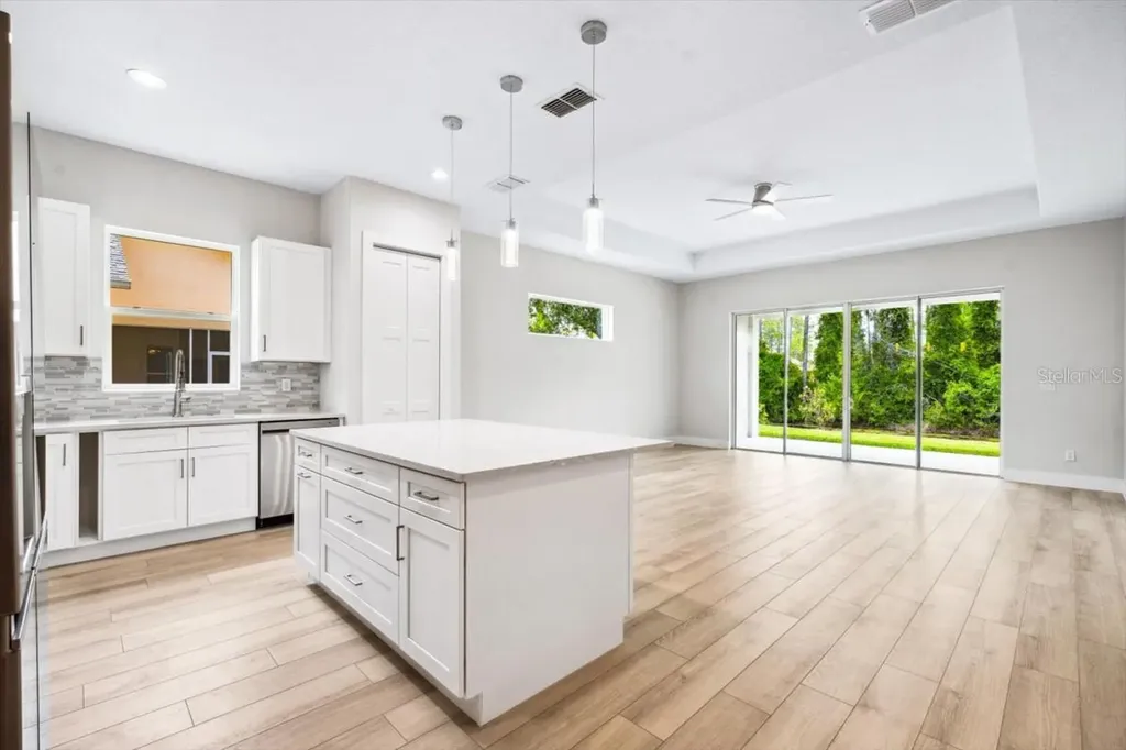 86 Emerson Drive Palm Coast FL 32164