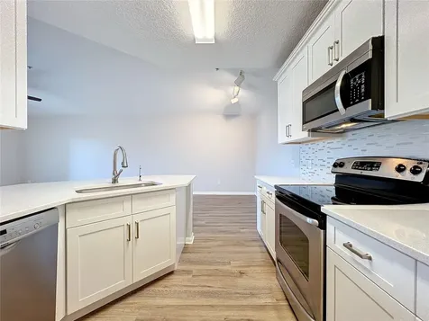 6572 Swissco Drive Orlando FL 32822