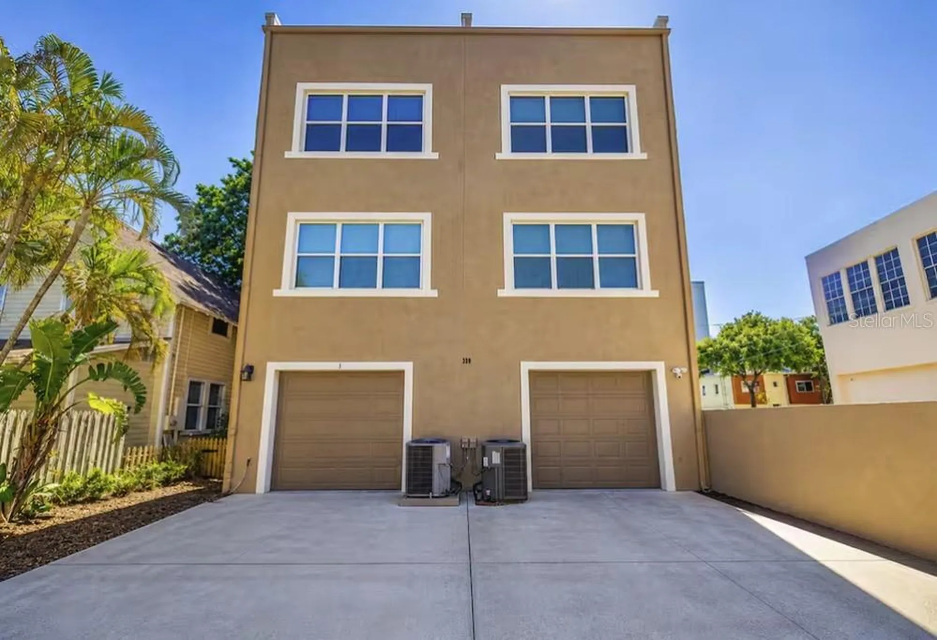330 Lang Court N St Petersburg FL 33701