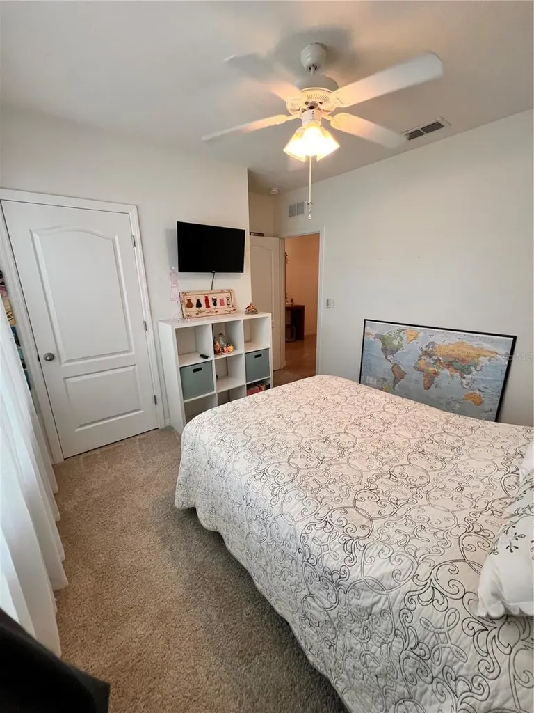 1267 Iguana Loop Davenport FL 33897