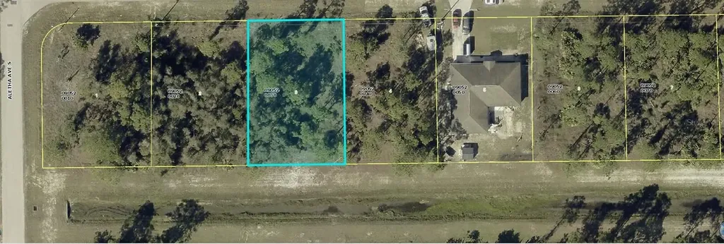 508 Keller Street E Lehigh Acres FL 33974