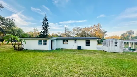 101 Ellison Avenue New Smyrna Beach FL 32168