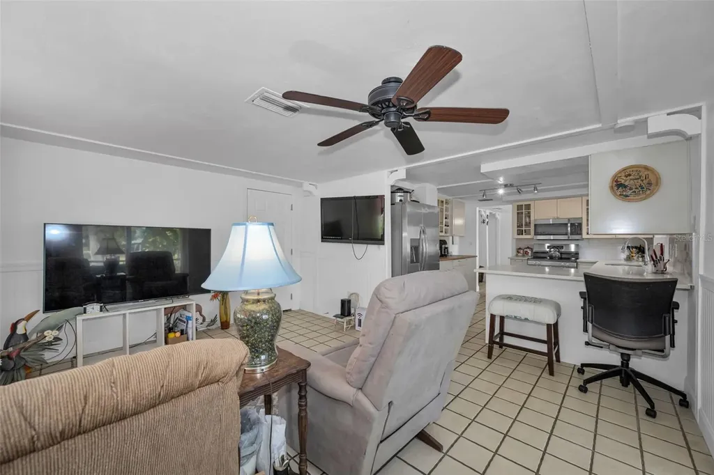 3325 Honeymoon Lane Holiday FL 34691