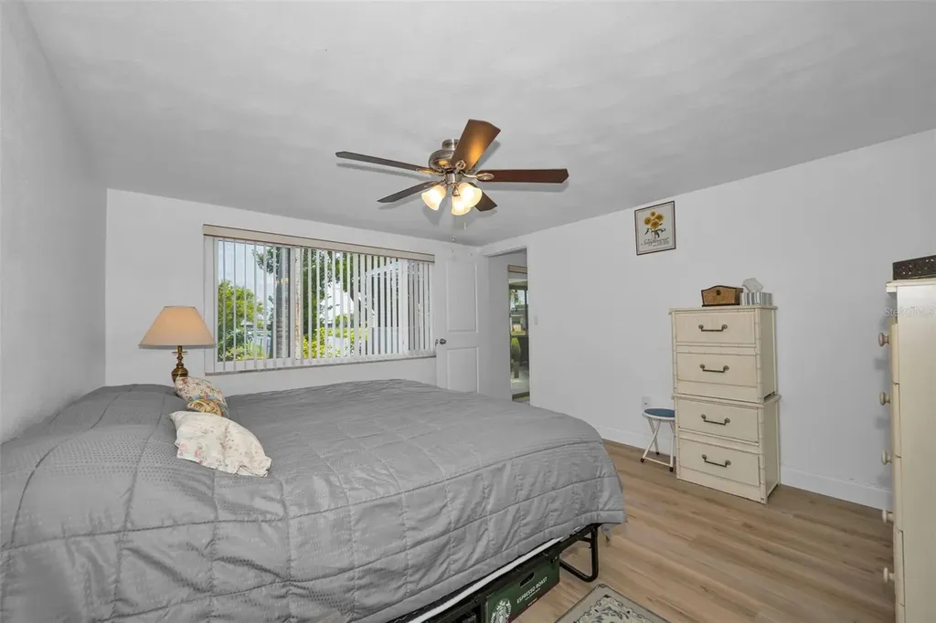 3325 Honeymoon Lane Holiday FL 34691