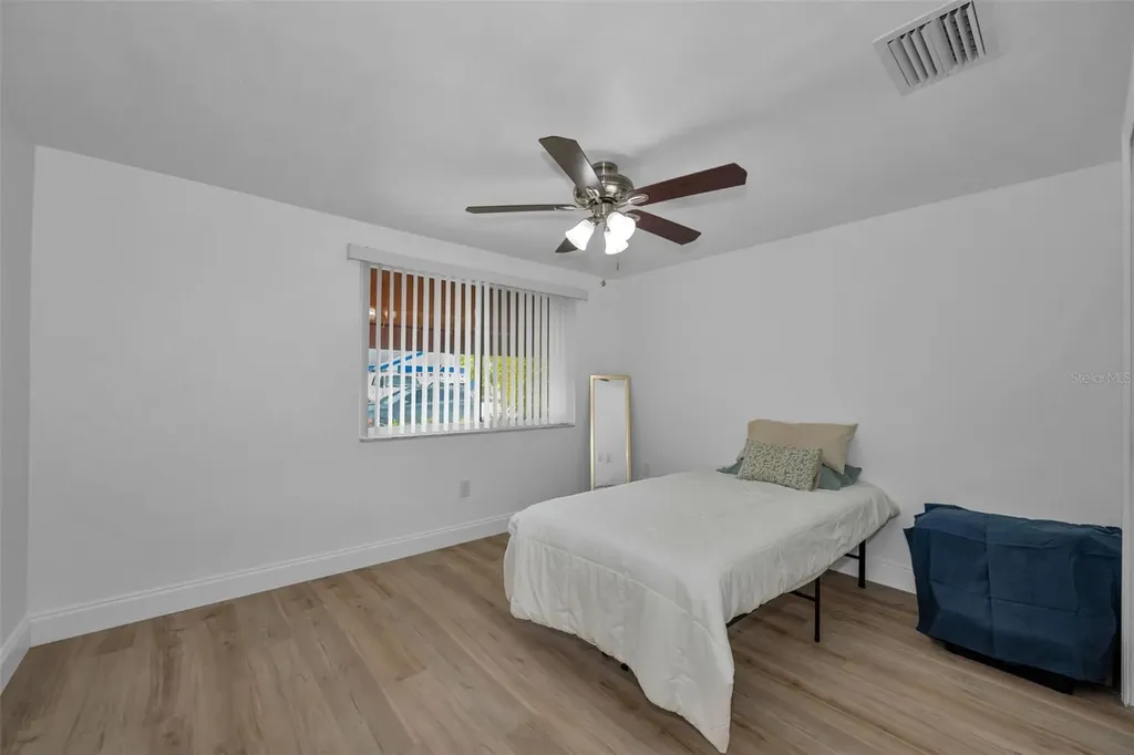 3325 Honeymoon Lane Holiday FL 34691