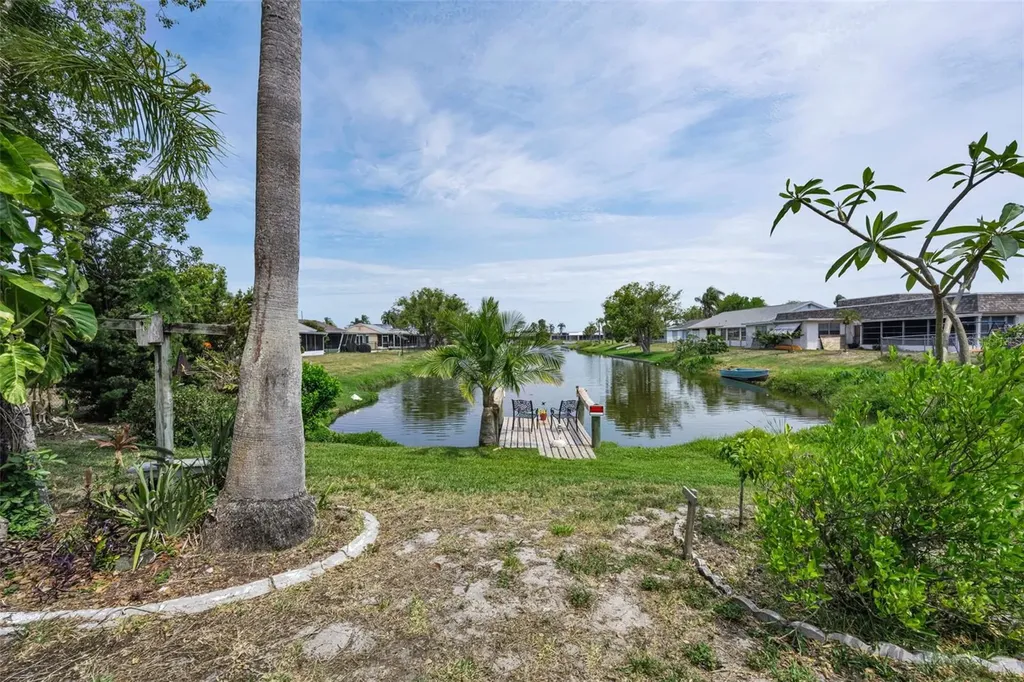 3325 Honeymoon Lane Holiday FL 34691