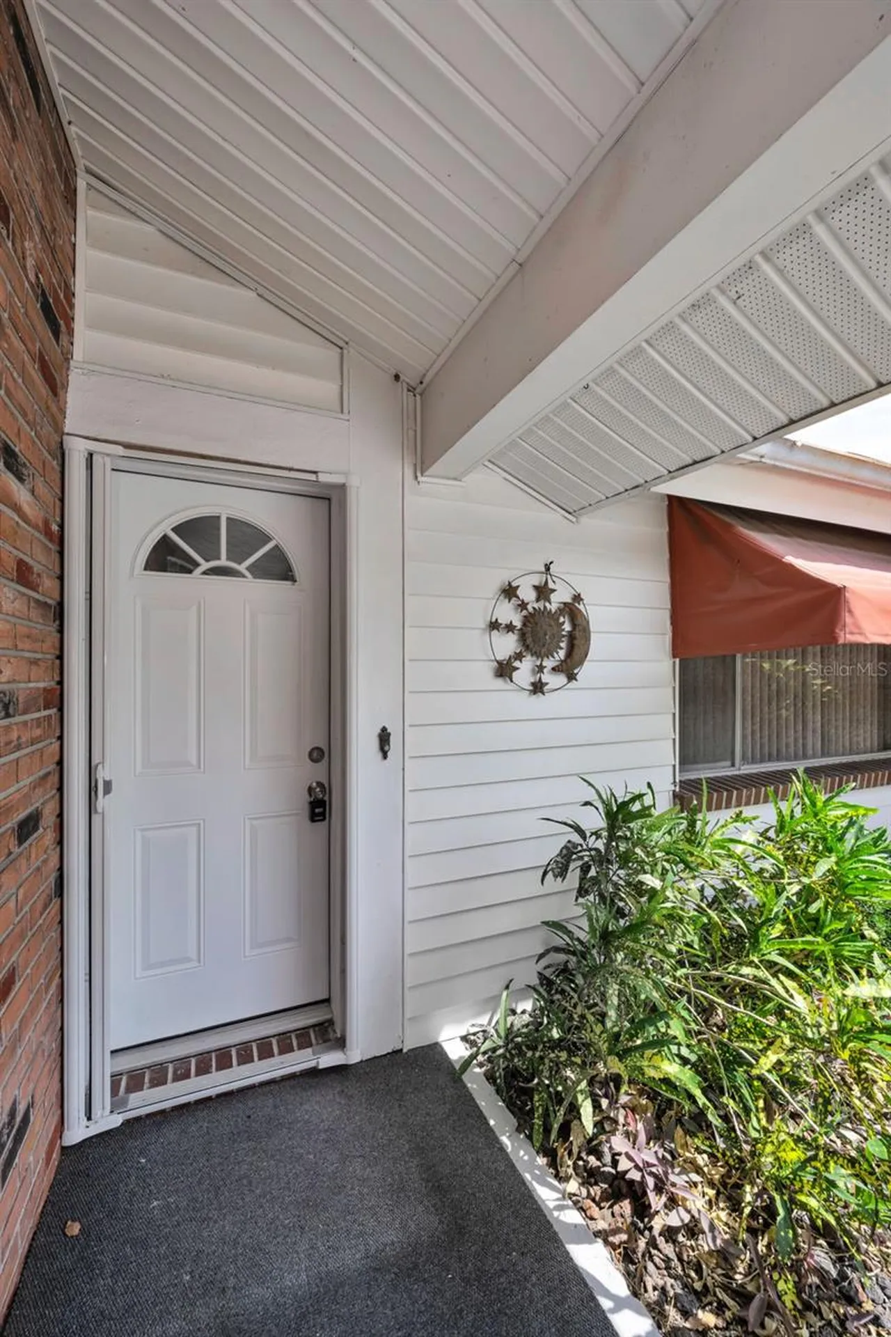 3325 Honeymoon Lane Holiday FL 34691