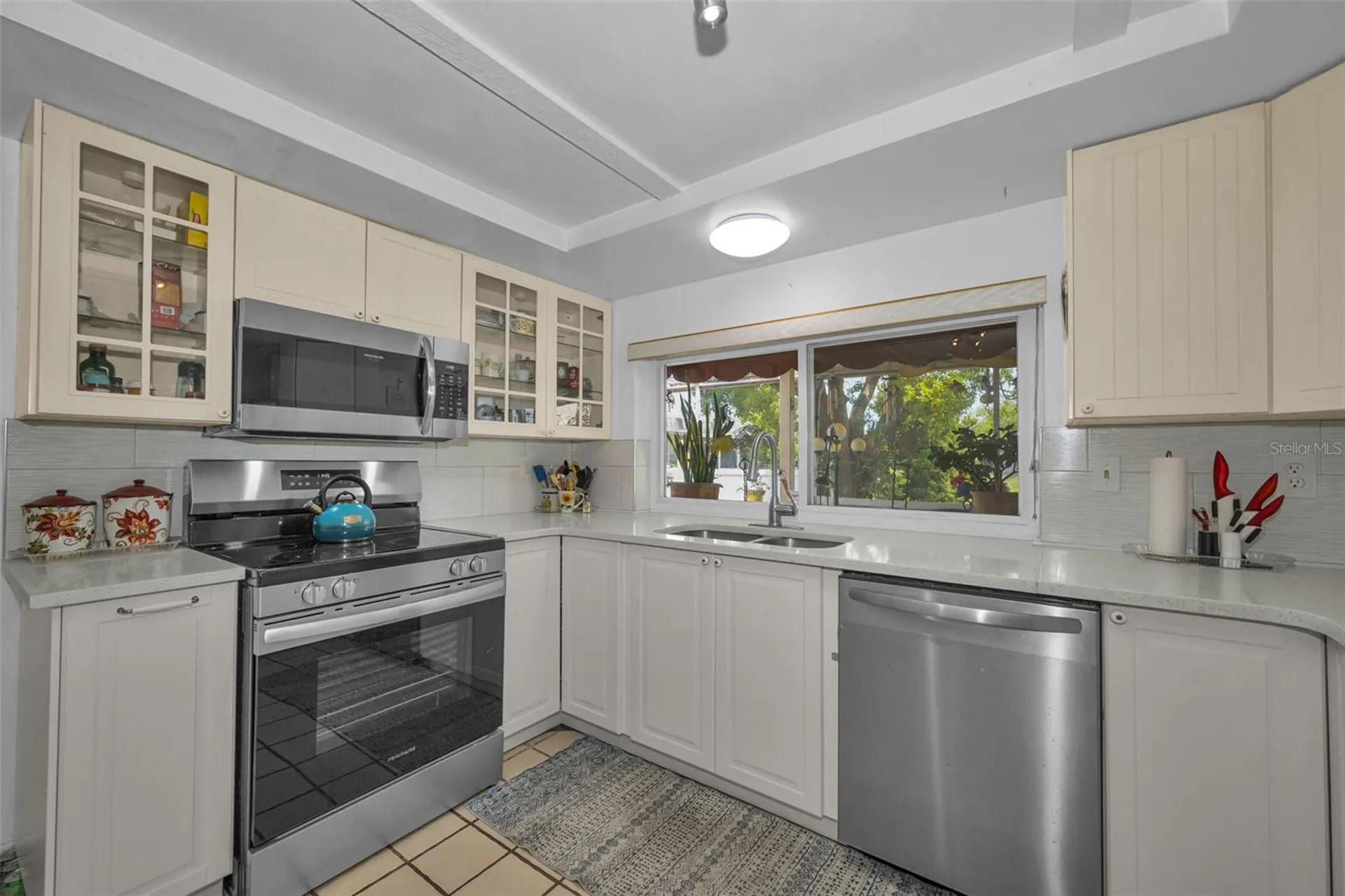3325 Honeymoon Lane Holiday FL 34691