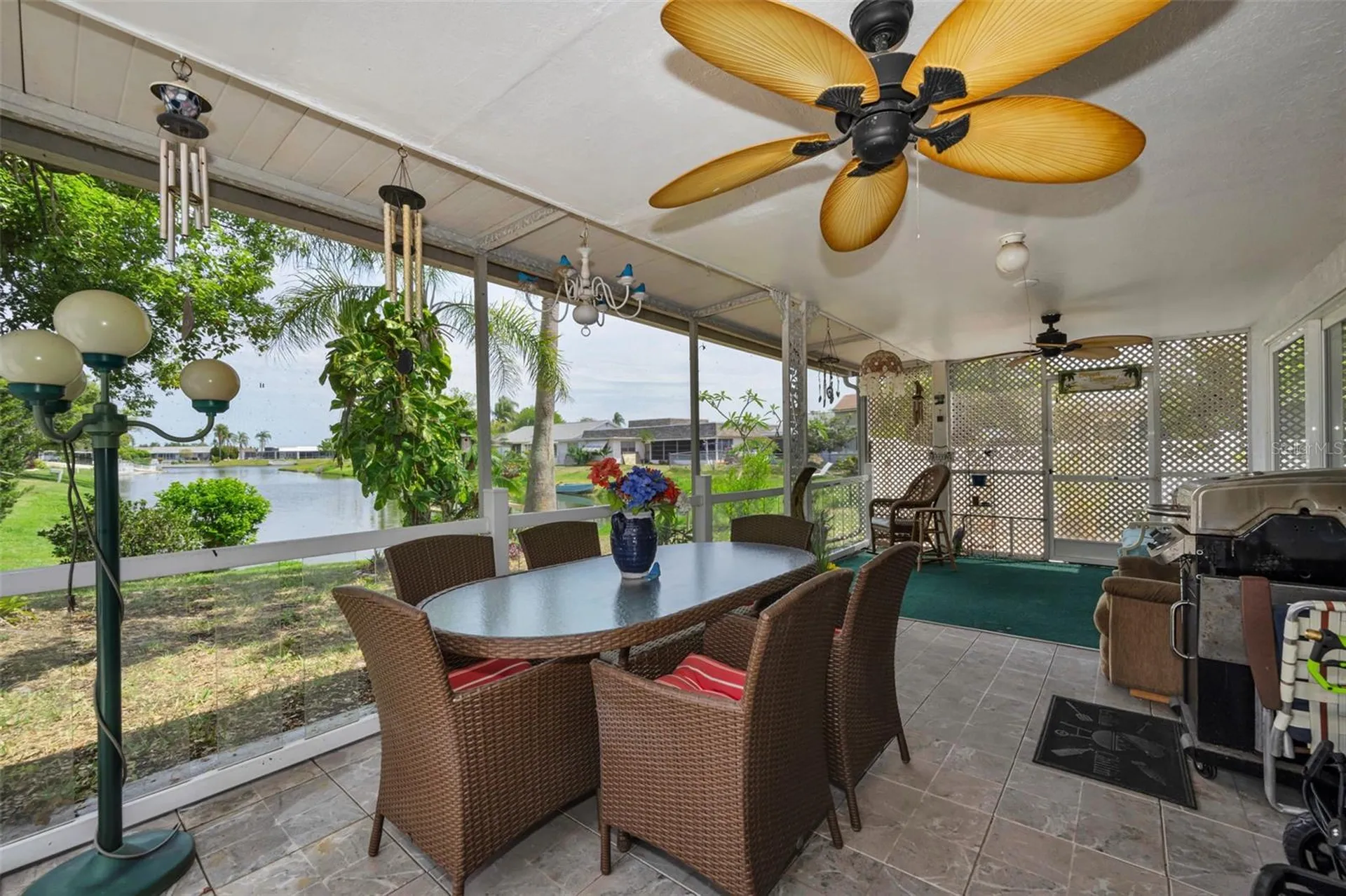 3325 Honeymoon Lane Holiday FL 34691