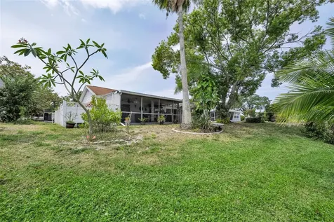 3325 Honeymoon Lane Holiday FL 34691
