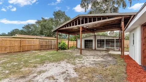 127 Colonial Drive Auburndale FL 33823
