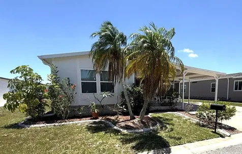 717 Riverview Circle North Port FL 34287