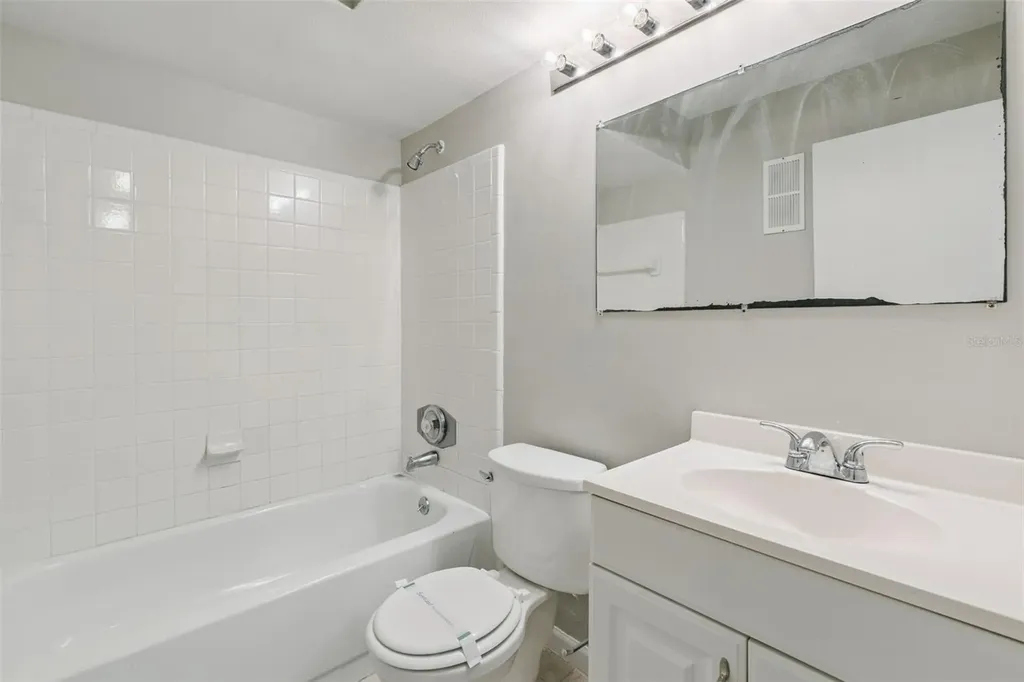 4836 Marks Terrace Orlando FL 32811