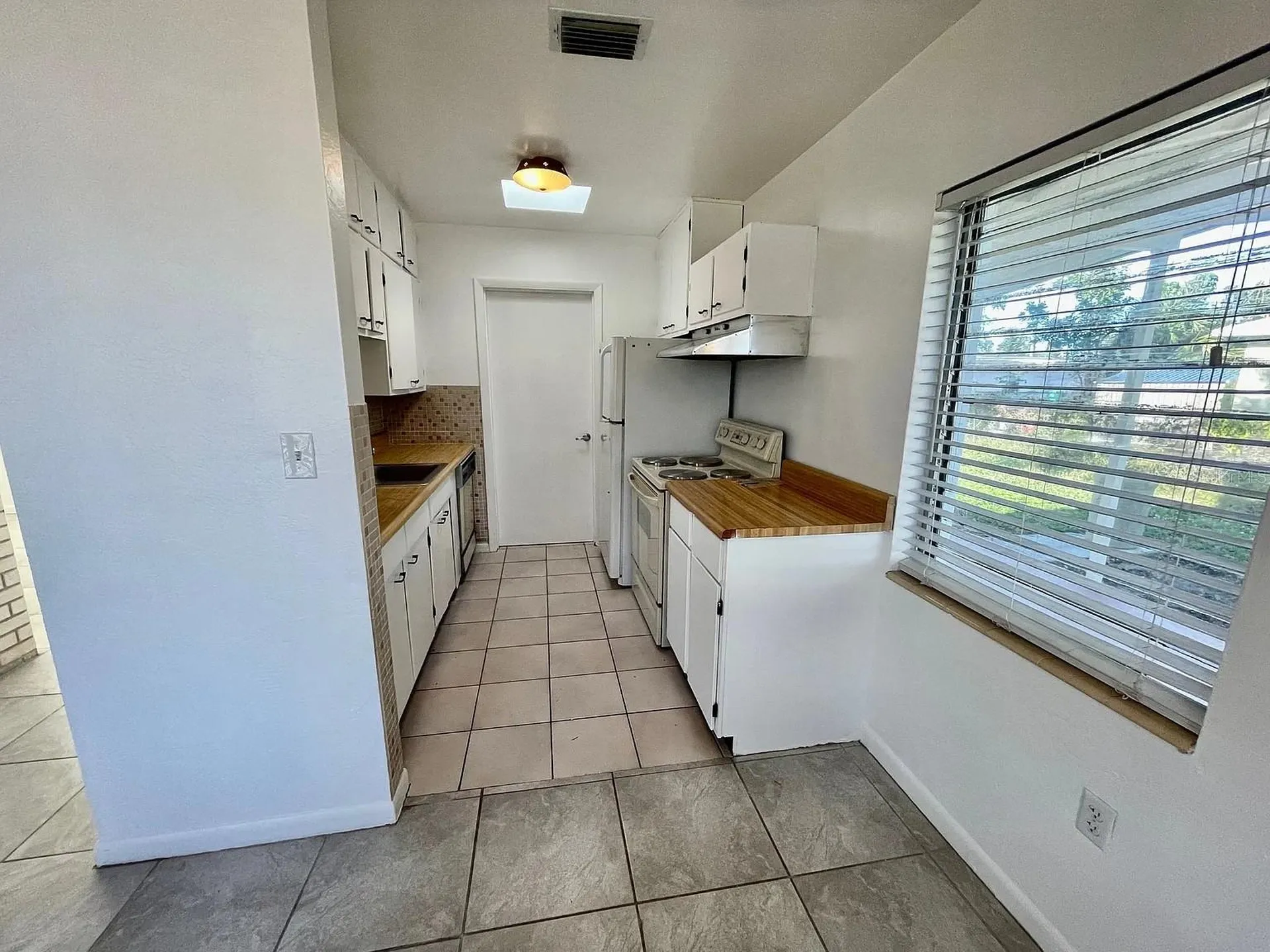 22086 Beverly Avenue Port Charlotte FL 33952