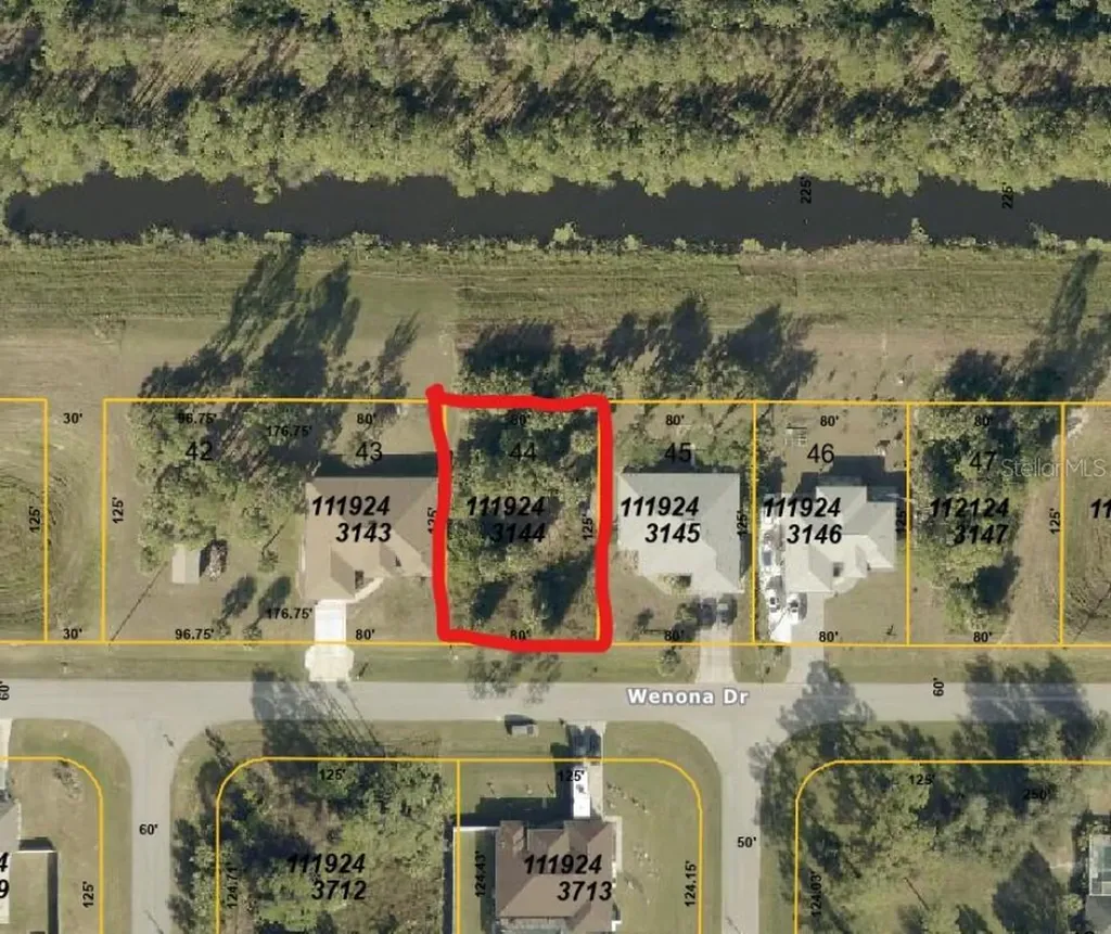 2470 Wenona Drive North Port FL 34288