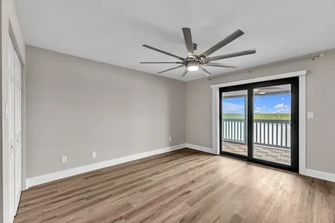 821 Bahia Del Sol Drive Ruskin FL 33570
