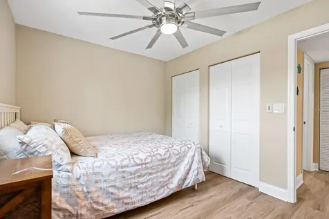 821 Bahia Del Sol Drive Ruskin FL 33570