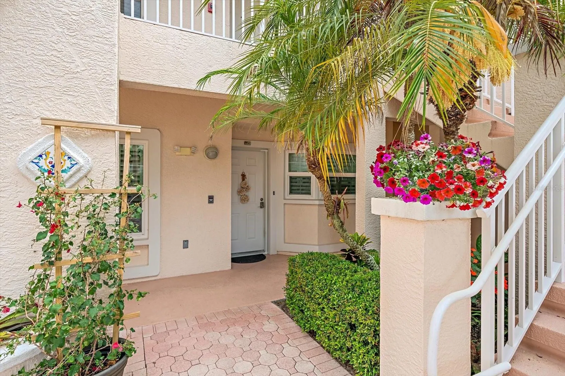 4244 Central Sarasota Parkway Sarasota FL 34238