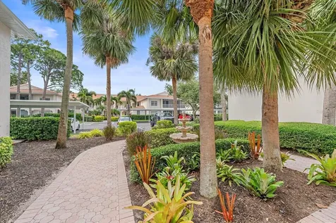 4244 Central Sarasota Parkway Sarasota FL 34238
