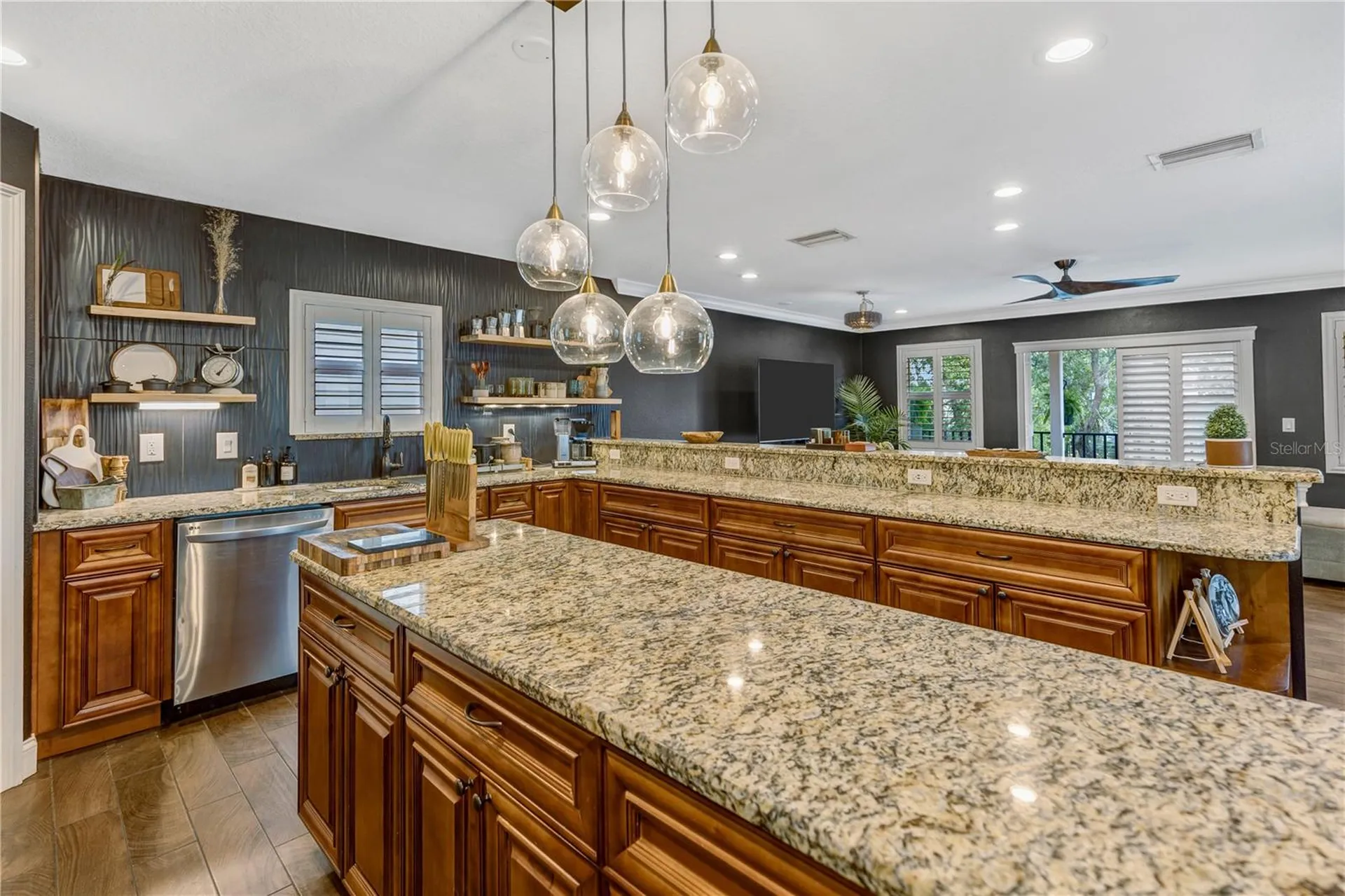6812 S Kissimmee Street Tampa FL 33616