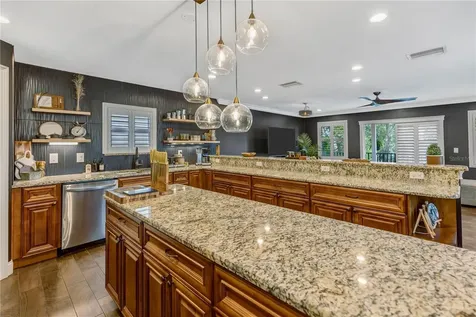 6812 S Kissimmee Street Tampa FL 33616