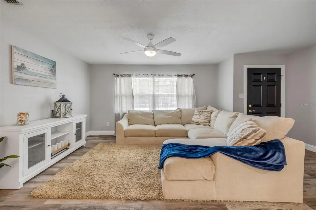 117 Crooked Pine Drive Sanford FL 32773