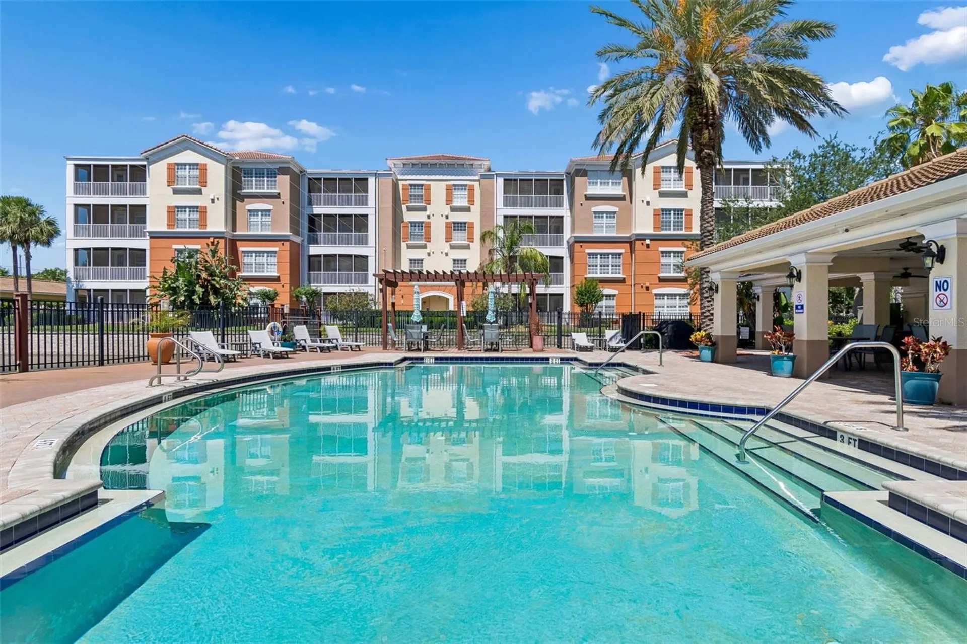 7903 Seminole Boulevard Seminole FL 33772