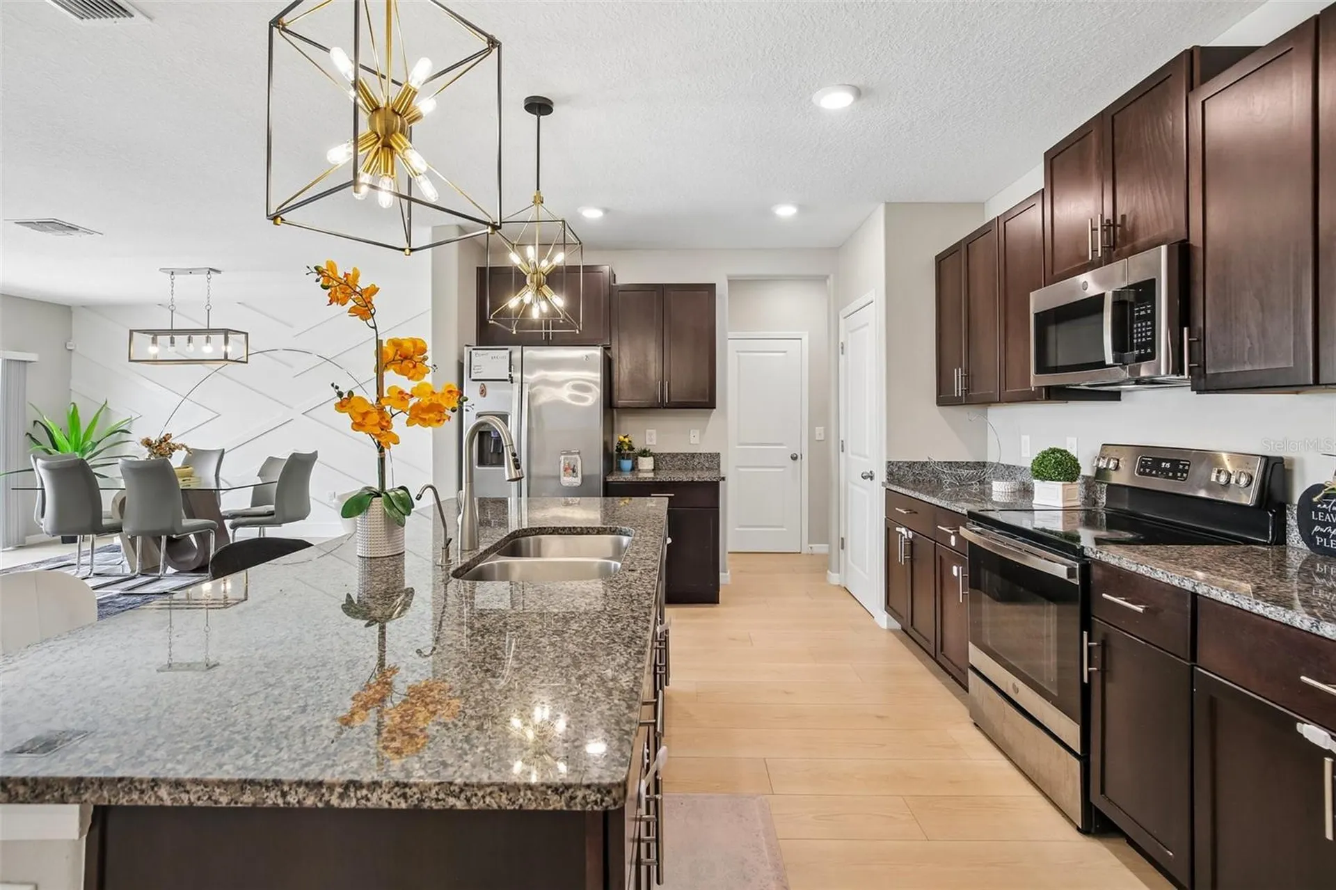 15608 Miller Creek Drive Sun City Center FL 33573
