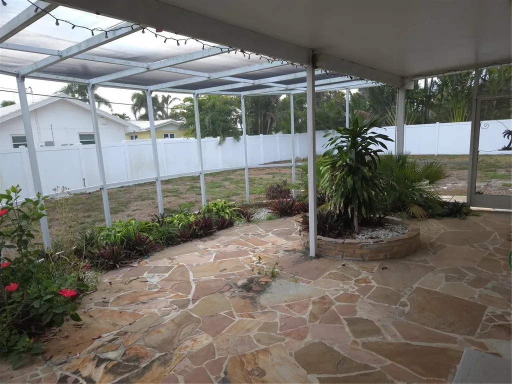 106 15th Street Belleair Beach FL 33786