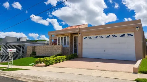 Calle G #P15 Golden Gate Ii Caguas PR 00725