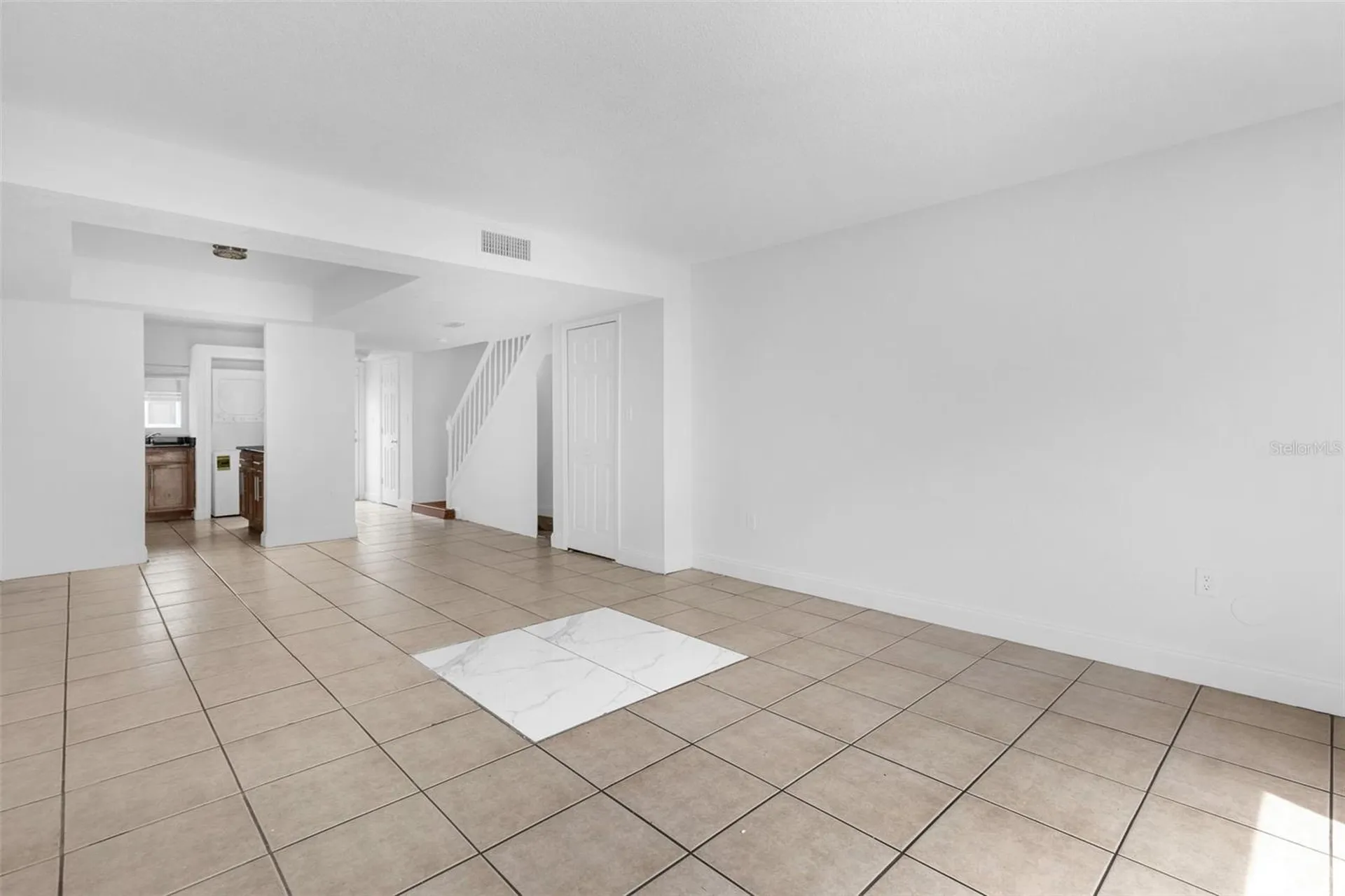 1930 Conway Road Orlando FL 32812