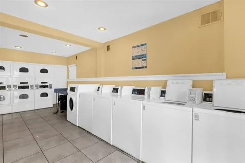 1930 Conway Road Orlando FL 32812