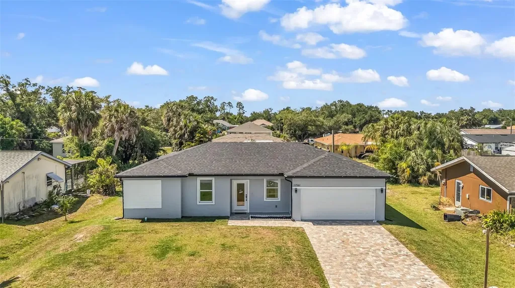 22561 Alcorn Avenue Port Charlotte FL 33952