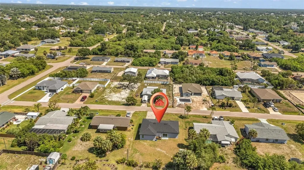 22561 Alcorn Avenue Port Charlotte FL 33952