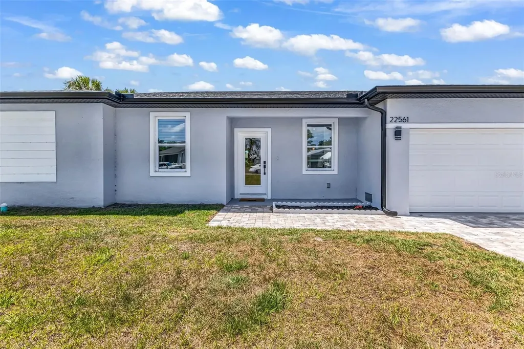 22561 Alcorn Avenue Port Charlotte FL 33952