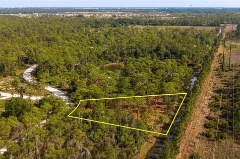 12428 Caravan Drive Punta Gorda FL 33955