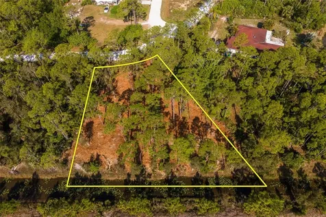 12428 Caravan Drive Punta Gorda FL 33955