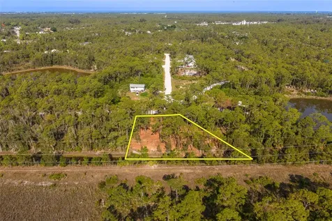 12428 Caravan Drive Punta Gorda FL 33955