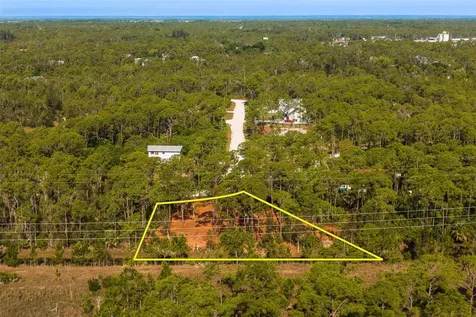 12428 Caravan Drive Punta Gorda FL 33955
