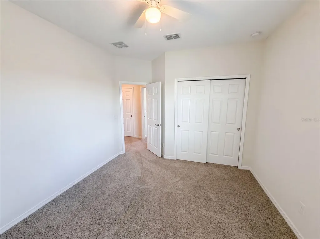 1811 Henley Street Magnolia Square FL 34771