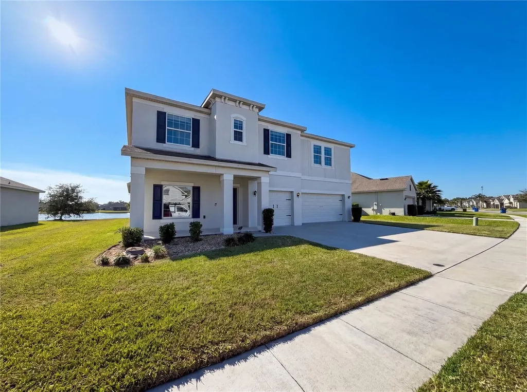 1811 Henley Street Magnolia Square FL 34771