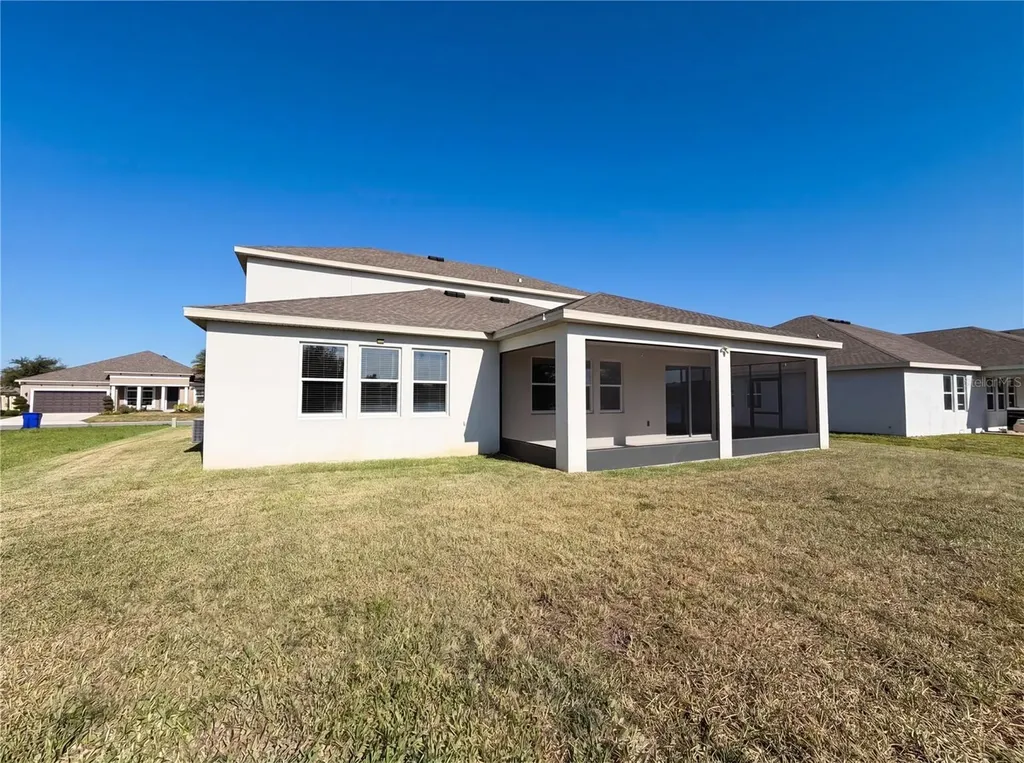 1811 Henley Street Magnolia Square FL 34771