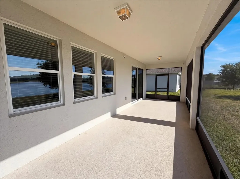 1811 Henley Street Magnolia Square FL 34771