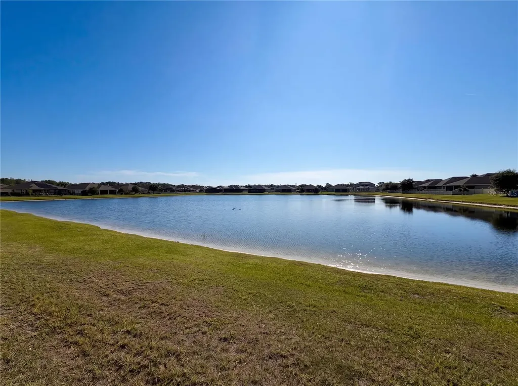 1811 Henley Street Magnolia Square FL 34771